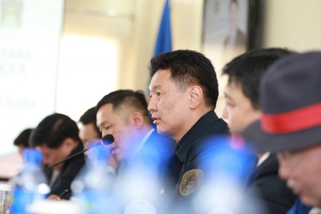 Иргэдийн санал, шүүмжлэлийг ажилдаа тусгаж байхыг Ерөнхий сайд үүрэг болгов