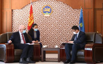 Нарийн мэргэжлийн эмч нарыг докторын хөтөлбөрт хамруулах чиглэлээр Франц улстай хамтарч ажиллана