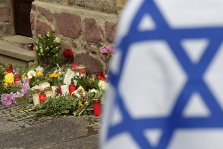 ГЕРМАН УЛСАД ЕВРЕЙН СҮМИЙН ОЙРОЛЦОО ЗЭВСЭГТ ХАЛДЛАГА ГАРЧЭЭ