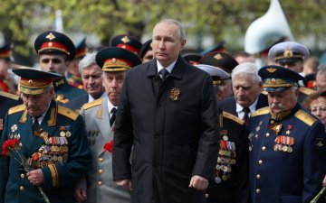В.Путин ялалтын баярын илтгэлдээ өрнөдийн улсуудыг буруутгав
