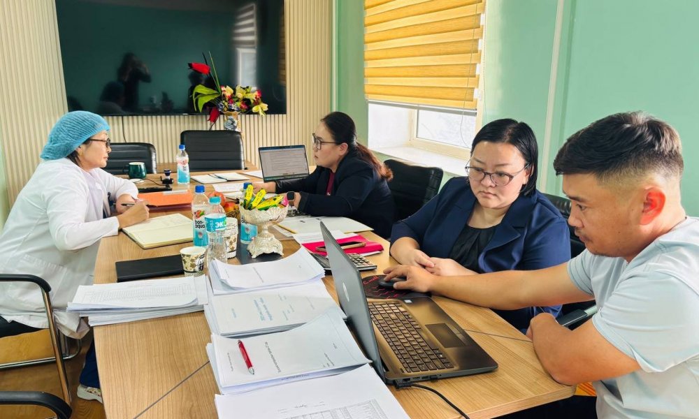 Баруунбүрэн сум, Рашаант тосгоны эрүүл мэндийн төвүүдэд санхүүгийн дэмжлэгт хяналт, үнэлгээ хийж, зөвлөмж хүргүүлэн ажиллаа.2025.11.13-14