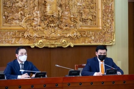 ИРЭХ 7 ХОНОГООС ӨДӨРТ 15-20 МЯНГАН ХҮНИЙГ ВАКЦИНЖУУЛНА