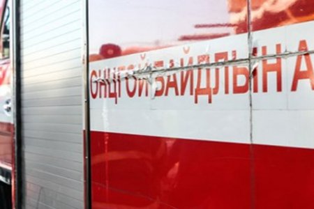 Хоёр давхрын цонхоор унах гэж байсан хүүг аварчээ