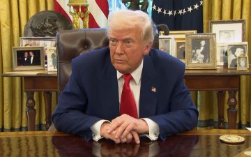 АНУ-ын ерөнхийлөгч Д.Трамп импортын татвар оногдуулах шийдвэрийн хэрэгжилтийг 90 хоногоор хойшлуулав