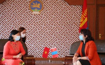 Салбарын уламжлалт харилцааг бэхжүүлнэ