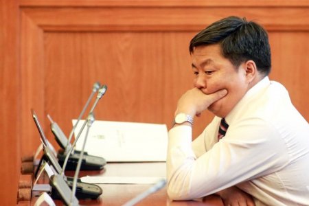 МАН-ын бүлгийн хурлын шийдвэрээр Д.Хаянхярвааг бүлгийн даргаас огцрууллаа 