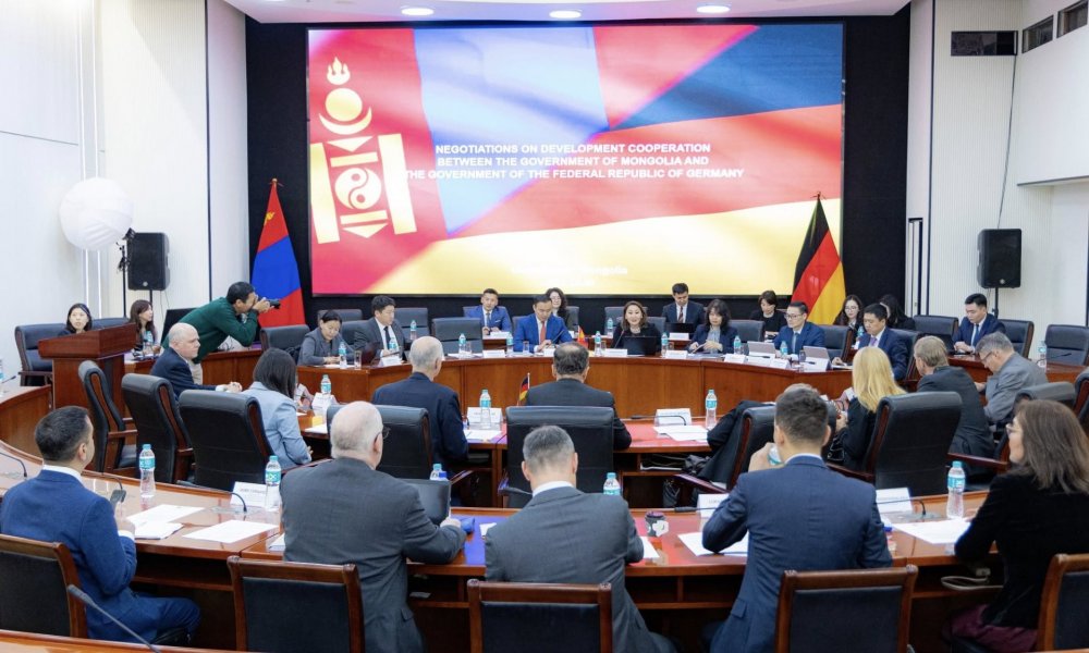 NEGOTIATIONS ON DEVELOPMENT COOPERATION BETWEEN THE GOVERNMENT OF MONGOLIA AND THE GOVERNMENT OF THE FEDERAL REPUBLIC OF GERMANY HELD