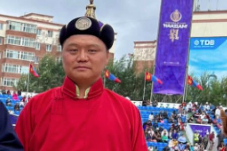 О.Батболд тэргүүтэй дөрвөн тод манлай уяач тодорлоо