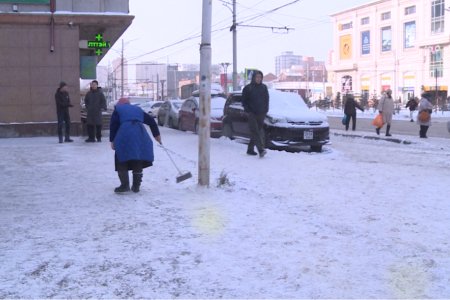 5 хүн тутмын 3 нь хальтирч унан, бэртэж байна