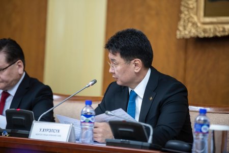 У.Хүрэлсүх:  Төрийн байгууллага бүр тэвчиж болох бүх зардлыг хэмнэж ажиллана