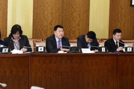 “Агаарын тээврийн зайлшгүй үйлчилгээний хөтөлбөр” батлагдав