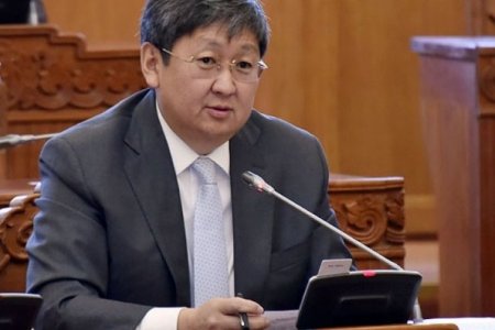 Ч.Хүрэлбаатар: Улсын төсөв боловсруулахад эмнэлгийн талаар нэг ч цаас оруулж ирээгүй 