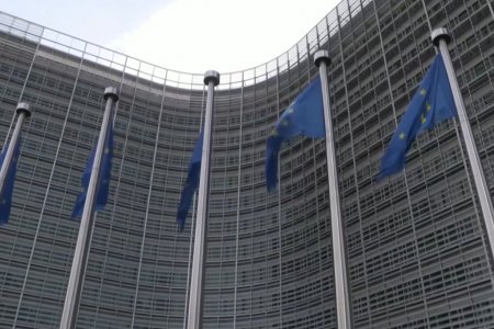 Даваа гарагт Европын холбооны хууль тогтоогчид “Мета” компанийг хэрэглэгчийн хувийн мэдээллийг АНУ руу дамжуулахаа зогсоохыг үүрэгдэж, 1.3 тэрбум америк.долларын торгууль ногдуулжээ