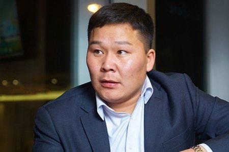 УИХ-ын гишүүн Д.Гантулгыг прокуророос яллагдагчаар татжээ