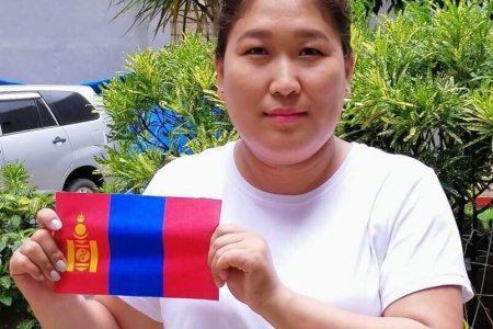 Филиппин улсын Себү хотод байрлах Cebu Doctor english academy-н Монгол төлөөлөгч Б.Цолмончимэг-тэй ярилцсан ярилцлагыг хүргэж байна.