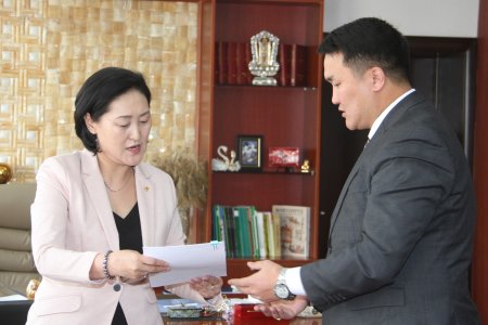 АТГ-аас сайд Ц.Цогзолмаад зөвлөмж өглөө