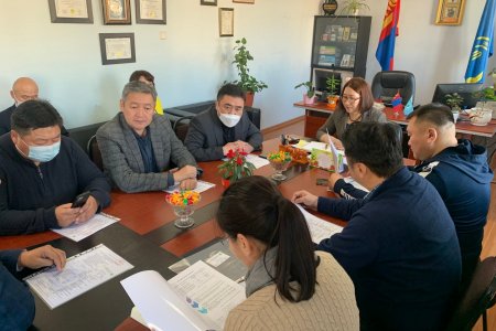 БШУ-Ы ДЭД САЙД Г.ГАНБАЯРААР АХЛУУЛСАН АЖЛЫН ХЭСЭГ ХОВД ИХ СУРГУУЛИЙН БАЯН-ӨЛГИЙ АЙМАГ ДАХЬ САЛБАР СУРГУУЛЬД АЖИЛЛАЛАА 