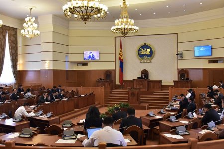 Хаврын чуулганаар дараах хуулиудыг хэлэлцэнэ