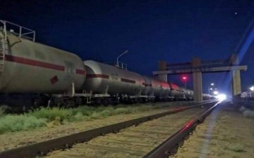 Манай улс ОХУ-аас 20 галт тэрэг, БНХАУ-аас 50 галт тэргээр нийт 3962 тонн шатахуун хүлээж аваад байна