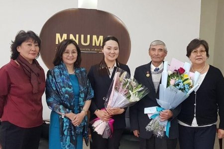 Эмгэг судлалын үндэсний төвөөс анагаах ухааны шинэ доктор төрлөө