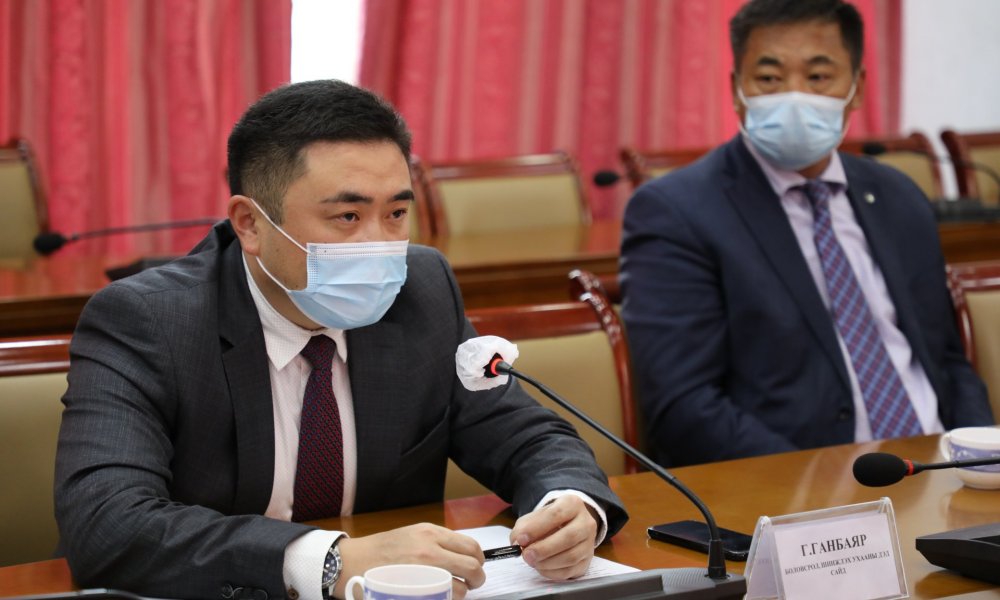 ИХ, ДЭЭД СУРГУУЛИЙГ ЦОГЦОЛБОР БОЛГОН ХӨГЖҮҮЛЭХИЙГ ОРХОН АЙМАГ, “ЭРДЭНЭТ ҮЙЛДВЭР” ТӨҮГ-ЫН УДИРДЛАГУУД ДЭМЖИЖ АЖИЛЛАХАА ИЛЭРХИЙЛЛЭЭ