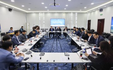 Бизнес эрхлэгчдэд Эдийн засгийн эрх чөлөөний тухай хуулийн төслийг танилцуулав