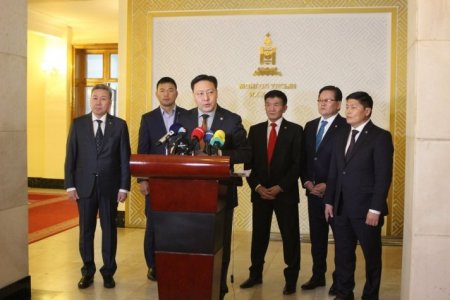 Зориг агсны  хэрэгт холбогдогч хоёр ялтанг суллахыг шаарджээ