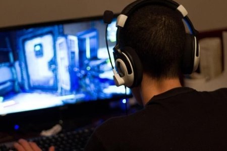 Цахим тоглоомын газар насанд хүрээгүй хүнд 21:00 цагаас хойш үйлчлэх ёсгүй