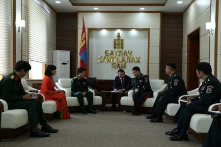 ДЭСЛЭГЧ ГЕНЕРАЛ ВУ ЧИЕН ТХАНГ: ОЛОН ТАЛААР ХАМТРАН АЖИЛЛАХАД БЭЛЭН