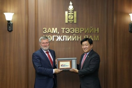 ТАВАНТОЛГОЙ-ЗҮҮНБАЯНГИЙН ТӨМӨР ЗАМЫН ТӨСӨЛД