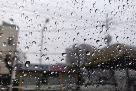 Улаанбаатарт бага зэргийн бороо орно