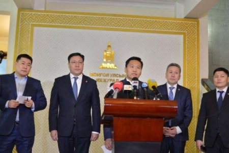 Ж.Батзандан: Ц.Элбэгдорж АТГ-т мэдүүлэг өгч, мөрдөн шалгах ажиллагаа эхэллээ