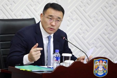 Д.Сумъяабазар: Буруу рультэй автомашины импортыг хориглож, хотын төвөөр явбал өндөр хураамж төлнө