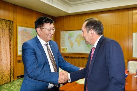 Монгол Улс, Дэлхийн Банктай “Ковид-19” халдвараас урьдчилан сэргийлэх чиглэлээр хамтран ажиллах болон цаашид хэрэгжүүлэх төслүүдийн талаар санал солилцлоо