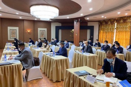 АЙМАГ, НИЙСЛЭЛИЙН ЗАСАГ ДАРГЫН ТАМГЫН ГАЗРЫН ДАРГА НАР СУРГАЛТАД ХАМРАГДАВ