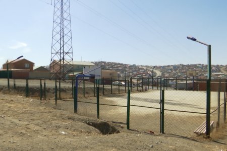 Нийслэлд 1000 орчим хүүхдийн тоглоомын талбай байдгаас талаас дээш хувь нь эвдэрч гэмтжээ