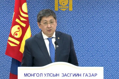 Ч.Хүрэлбаатар: Энэтхэгээс АстраЗенека компанийн вакциныг оруулж ирэх бэлтгэл ажил ид явагдаж байна