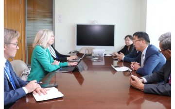 ЮНЕСКОГИЙН ОРЛОГЧ ЗАХИРАЛ ХАТАГТАЙ СТЕФАНИАГ МОНГОЛ УЛСАД ЗОЧЛОХЫГ УРИВ