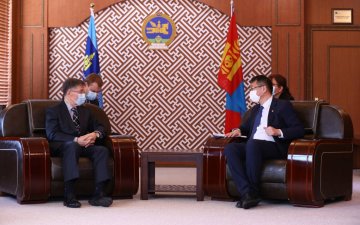 Гарааны бизнесийг хөгжүүлэх чиглэлээр хамтарч ажиллах саналыг дэвшүүллээ