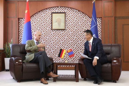 RECEIVED AMBASSADOR OF THE FEDERAL REPUBLIC OF GERMANY TO MONGOLIA, MR HELMUT KULITZ