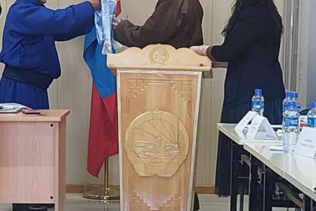 ТАРАГТ СУМЫН ИРГЭДИЙН ТӨЛӨӨЛӨГЧДИЙН ХУРЛЫН ДАРГААР О. ГАЛБАДРАХ СОНГОГДЛОО.