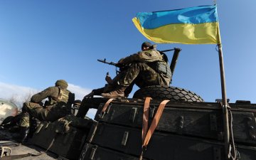 Украины хууль тогтоогчид байнгын армийнхаа алба хаагчдын тоо хэмжээг хоёр дахин буюу 500 мянгаар өсгөн нэмэгдүүлэх хуулийн төслийг идэвхтэй хэлэлцэж байна