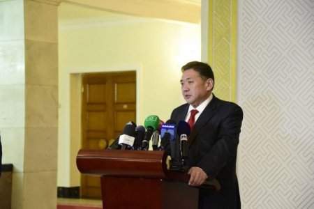 М.Энхболд: Н.Энхбаярын ярьсан зүйлсийн үнэн худлыг тогтоолгохоор хуулийн байгууллагад хандахаар боллоо