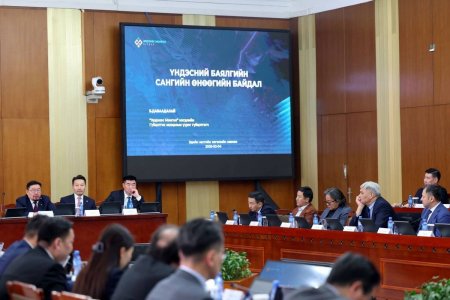 Г.Занданшатар: Төсвийн хөрөнгөөр хайгуул хийсэн ордуудын өгөөжийг ард түмэнд хүртээх нь зүй ёсны асуудал