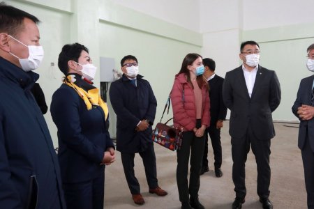 Шинэ сургуулийг орос сургалттай болгох талаар санал солилцлоо