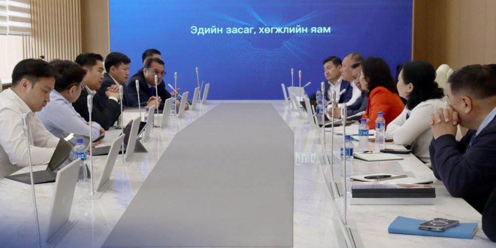МЕГА ТӨСЛҮҮДИЙН ХЭРЭГЖИЛТИЙН ЯВЦ, ТУЛГАМДАЖ БУЙ АСУУДЛУУДЫН ТАЛААР САНАЛ СОЛИЛЦЛОО