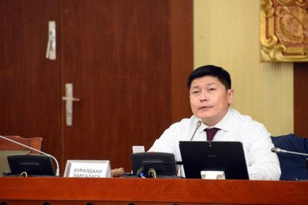 Хөөн хэлэлцэх хугацаа нь дууссан авлигын гэмт хэргүүдийг сэргээн шалгах хуулийн төслийг анхны хэлэлцүүлгээр батлуулахыг дэмжив