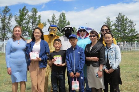   ИНЭЭЖ БУЙ ХҮҮХЭД 