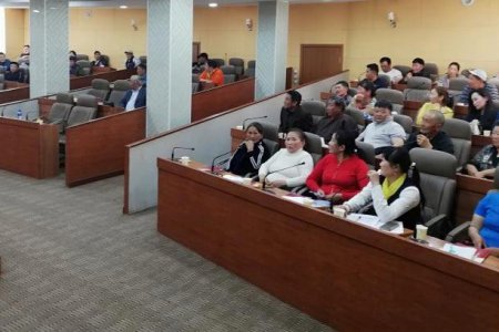 ЖДҮХС-гийн хөнгөлөлттэй зээлд хамрагдах хүсэлтэй иргэдтэй уулзалт, сургалт зохион байгууллаа