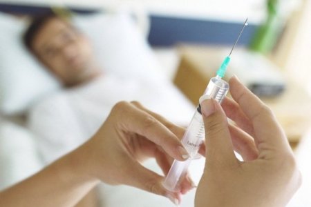 Согтуурсан иргэн хивс цэвэрлэгч ууж хорджээ